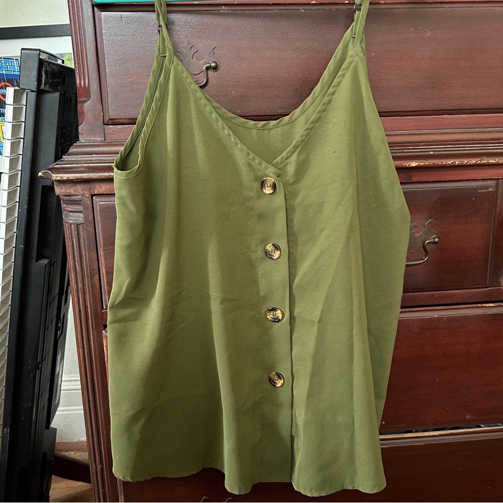 FREE SHIP Olive Cami